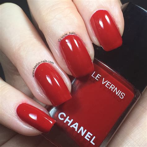 chanel nagellak logo|vogue chanel nail polish.